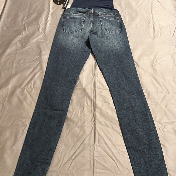 Articles of Society Classic Skinny Maternity Jeans - Size 26 - Picture 12 of 14